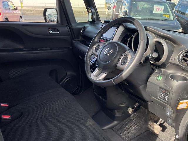 N-BOX G ターボSSパッケージ 4WD バックカメラ 両側電動スライドドア ナビ TV オートクルーズコントロール 衝突被害軽減システム オートライト HID スマートキー アイドリングストップ シートヒーター ベンチシート CVT(44枚目)