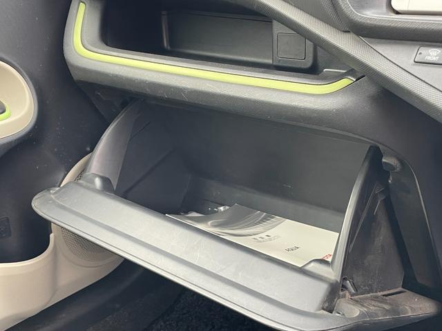 アクア S ETC ナビ TV スマートキー アイドリングストップ 電動格納ミラー シートヒーター CVT 衝突安全ボディ ABS ESC Bluetooth エアコン パワーステアリング パワーウィンドウ(10枚目)