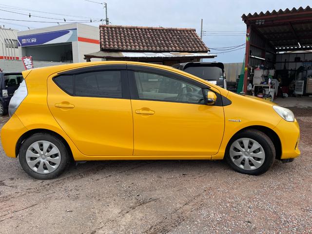 アクア S ETC ナビ TV スマートキー アイドリングストップ 電動格納ミラー シートヒーター CVT 衝突安全ボディ ABS ESC Bluetooth エアコン パワーステアリング パワーウィンドウ(14枚目)