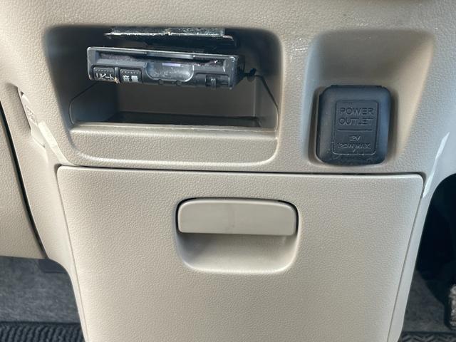 N-BOX G ETC バックカメラ 両側スライドドア ナビ TV スマートキー アイドリングストップ 電動格納ミラー ベンチシート CVT 盗難防止システム ABS ESC CD DVD再生 USB(9枚目)