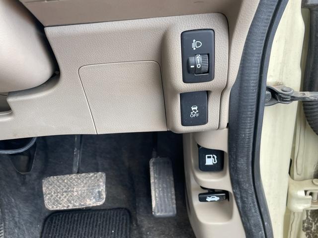 N-BOX G ETC バックカメラ 両側スライドドア ナビ TV スマートキー アイドリングストップ 電動格納ミラー ベンチシート CVT 盗難防止システム ABS ESC CD DVD再生 USB(10枚目)