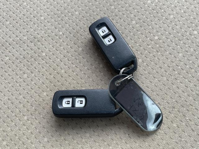 N-BOX G ETC バックカメラ 両側スライドドア ナビ TV スマートキー アイドリングストップ 電動格納ミラー ベンチシート CVT 盗難防止システム ABS ESC CD DVD再生 USB(11枚目)