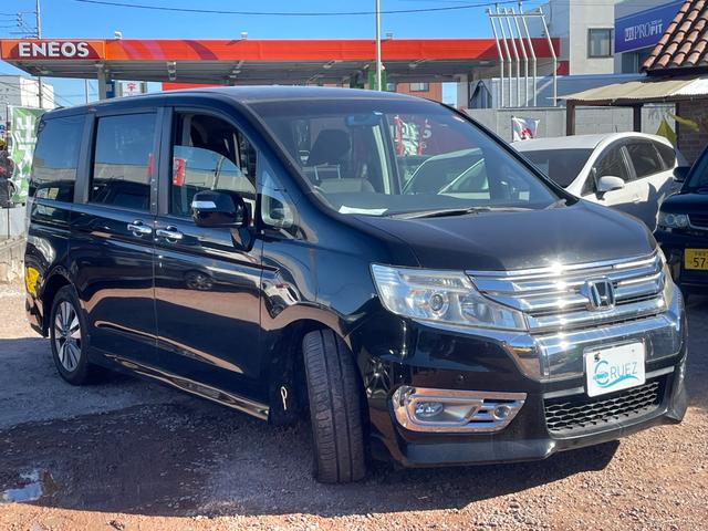 ステップワゴンスパーダ Ｚ　インターナビセレクション　ＥＴＣ　バックカメラ　ナビ　ＴＶ　クリアランスソナー　オートクルーズコントロール　両側電動スライドドア　ＨＩＤ　スマートキー　アイドリングストップ　後席モニター　３列シート　ＣＶＴ　アルミホイール（13枚目）