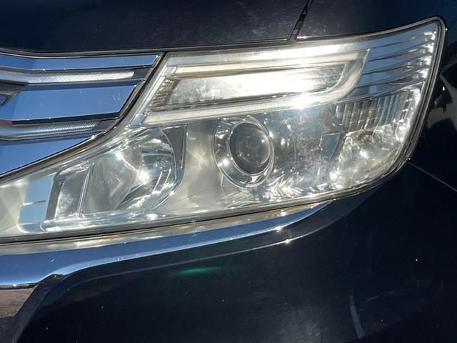 ステップワゴンスパーダ Ｚ　インターナビセレクション　ＥＴＣ　バックカメラ　ナビ　ＴＶ　クリアランスソナー　オートクルーズコントロール　両側電動スライドドア　ＨＩＤ　スマートキー　アイドリングストップ　後席モニター　３列シート　ＣＶＴ　アルミホイール（21枚目）