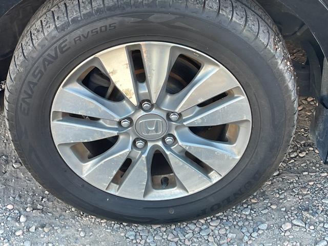 ステップワゴンスパーダ Ｚ　インターナビセレクション　ＥＴＣ　バックカメラ　ナビ　ＴＶ　クリアランスソナー　オートクルーズコントロール　両側電動スライドドア　ＨＩＤ　スマートキー　アイドリングストップ　後席モニター　３列シート　ＣＶＴ　アルミホイール（25枚目）