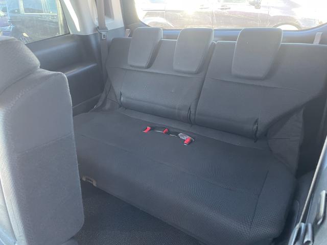 ステップワゴンスパーダ Ｚ　インターナビセレクション　ＥＴＣ　バックカメラ　ナビ　ＴＶ　クリアランスソナー　オートクルーズコントロール　両側電動スライドドア　ＨＩＤ　スマートキー　アイドリングストップ　後席モニター　３列シート　ＣＶＴ　アルミホイール（42枚目）