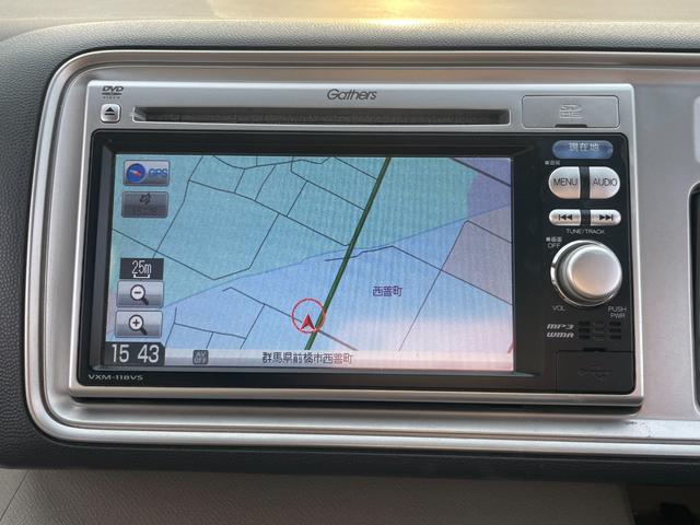 ライフ Ｇスマートプラス　バックカメラ　ナビ　ＴＶ　オートライト　スマートキー　ベンチシート　ＡＴ　盗難防止システム　ＡＢＳ　ＣＤ　ＤＶＤ再生　ＵＳＢ　衝突安全ボディ　エアコン　パワーステアリング　パワーウィンドウ（3枚目）