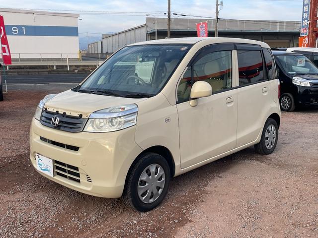 ライフ Ｇスマートプラス　バックカメラ　ナビ　ＴＶ　オートライト　スマートキー　ベンチシート　ＡＴ　盗難防止システム　ＡＢＳ　ＣＤ　ＤＶＤ再生　ＵＳＢ　衝突安全ボディ　エアコン　パワーステアリング　パワーウィンドウ（11枚目）