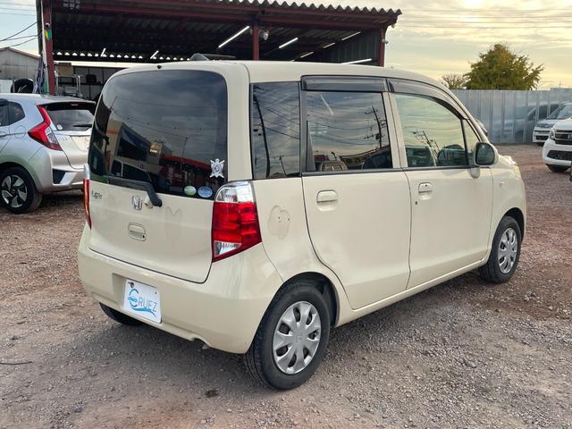 ライフ Ｇスマートプラス　バックカメラ　ナビ　ＴＶ　オートライト　スマートキー　ベンチシート　ＡＴ　盗難防止システム　ＡＢＳ　ＣＤ　ＤＶＤ再生　ＵＳＢ　衝突安全ボディ　エアコン　パワーステアリング　パワーウィンドウ（15枚目）