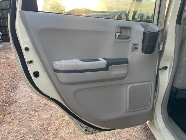 ライフ Ｇスマートプラス　バックカメラ　ナビ　ＴＶ　オートライト　スマートキー　ベンチシート　ＡＴ　盗難防止システム　ＡＢＳ　ＣＤ　ＤＶＤ再生　ＵＳＢ　衝突安全ボディ　エアコン　パワーステアリング　パワーウィンドウ（45枚目）