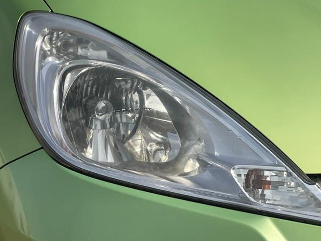 フィットハイブリッド スマートセレクション ハイブリッド ETC バックカメラ ナビ TV オートクルーズコントロール HID スマートキー 電動格納ミラー CVT 盗難防止システム 衝突安全ボディ アルミホイール CD チップアップシート(23枚目)