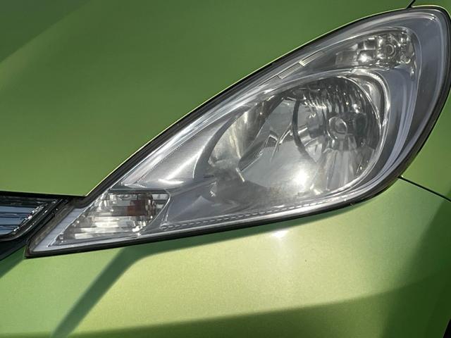 フィットハイブリッド スマートセレクション ハイブリッド ETC バックカメラ ナビ TV オートクルーズコントロール HID スマートキー 電動格納ミラー CVT 盗難防止システム 衝突安全ボディ アルミホイール CD チップアップシート(24枚目)