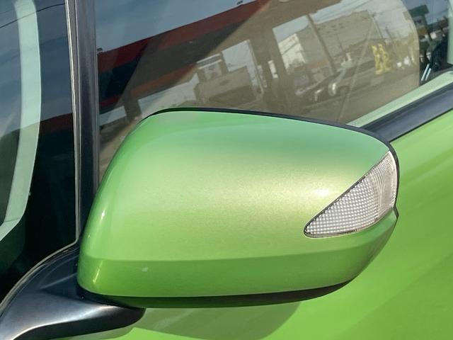 フィットハイブリッド スマートセレクション ハイブリッド ETC バックカメラ ナビ TV オートクルーズコントロール HID スマートキー 電動格納ミラー CVT 盗難防止システム 衝突安全ボディ アルミホイール CD チップアップシート(29枚目)