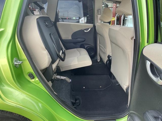 フィットハイブリッド スマートセレクション ハイブリッド ETC バックカメラ ナビ TV オートクルーズコントロール HID スマートキー 電動格納ミラー CVT 盗難防止システム 衝突安全ボディ アルミホイール CD チップアップシート(54枚目)