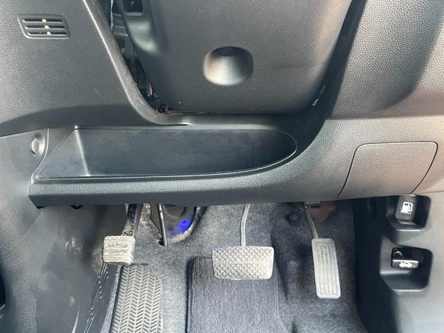 N-ONE プレミアム ツアラー ETC バックカメラ ナビ TV HID スマートキー アイドリングストップ ベンチシート CVT 盗難防止システム ABS ESC CD DVD再生 USB チップアップシート アルミホイール(23枚目)