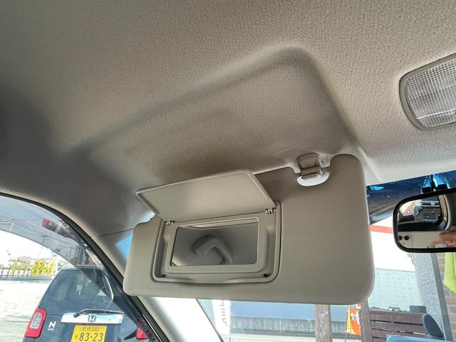 N-ONE プレミアム ツアラー ETC バックカメラ ナビ TV HID スマートキー アイドリングストップ ベンチシート CVT 盗難防止システム ABS ESC CD DVD再生 USB チップアップシート アルミホイール(53枚目)