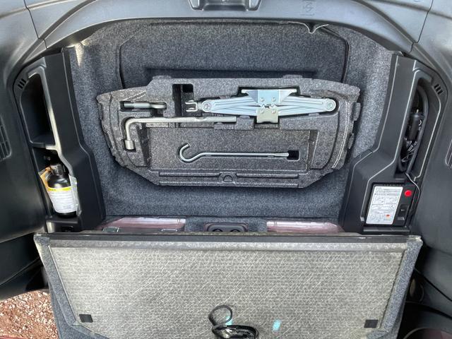 N-ONE プレミアム ツアラー ETC バックカメラ ナビ TV HID スマートキー アイドリングストップ ベンチシート CVT 盗難防止システム ABS ESC CD DVD再生 USB チップアップシート アルミホイール(60枚目)