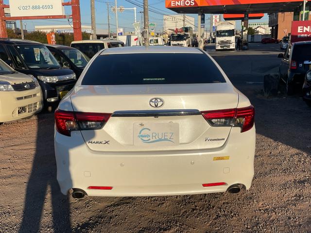 マークＸ プレミアム　Ｂｌｕｅｔｏｏｔｈ音楽　ハーフレザーシート　ＥＳＣ　衝突安全ボディ　スマキー　エアコン　ＥＴＣ車載器　フルセグ地デジ　オートクルーズ　ＤＶＤ　パワーシート　キーフリー　盗難防止システム　ナビ＆ＴＶ（25枚目）