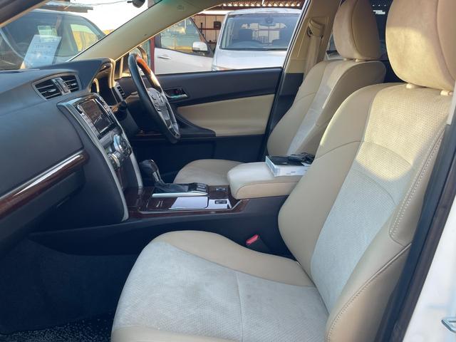 マークＸ プレミアム　Ｂｌｕｅｔｏｏｔｈ音楽　ハーフレザーシート　ＥＳＣ　衝突安全ボディ　スマキー　エアコン　ＥＴＣ車載器　フルセグ地デジ　オートクルーズ　ＤＶＤ　パワーシート　キーフリー　盗難防止システム　ナビ＆ＴＶ（44枚目）