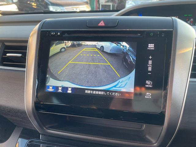 フリード＋ハイブリッド ハイブリッドＧ・ホンダセンシング　４ＷＤ　ハイブリッド　ドライブレコーダー　ＥＴＣ　バックカメラ　ナビ　両側電動スライドドア　オートクルーズコントロール　レーンアシスト　衝突被害軽減システム　オートライト　ＬＥＤヘッドランプ（7枚目）