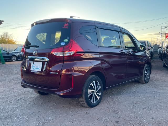 フリード＋ハイブリッド ハイブリッドＧ・ホンダセンシング　４ＷＤ　ハイブリッド　ドライブレコーダー　ＥＴＣ　バックカメラ　ナビ　両側電動スライドドア　オートクルーズコントロール　レーンアシスト　衝突被害軽減システム　オートライト　ＬＥＤヘッドランプ（15枚目）