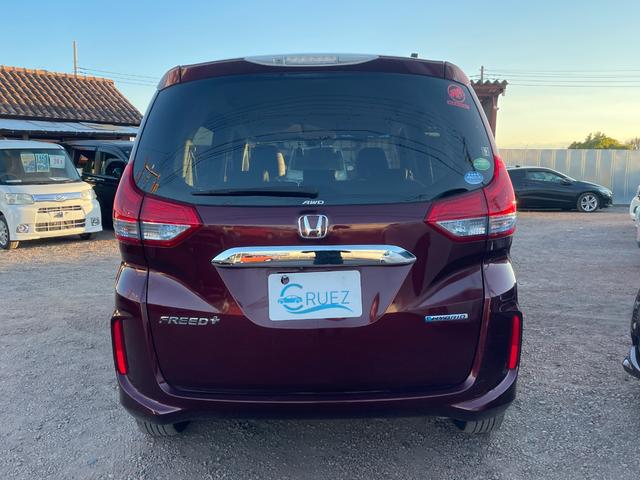 フリード＋ハイブリッド ハイブリッドＧ・ホンダセンシング　４ＷＤ　ハイブリッド　ドライブレコーダー　ＥＴＣ　バックカメラ　ナビ　両側電動スライドドア　オートクルーズコントロール　レーンアシスト　衝突被害軽減システム　オートライト　ＬＥＤヘッドランプ（16枚目）