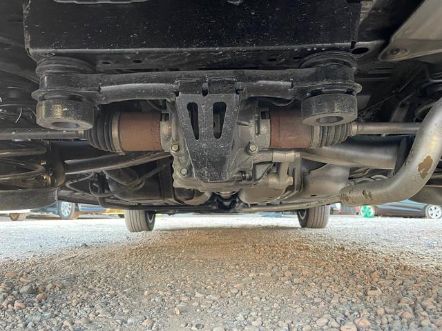 フリード＋ハイブリッド ハイブリッドＧ・ホンダセンシング　４ＷＤ　ハイブリッド　ドライブレコーダー　ＥＴＣ　バックカメラ　ナビ　両側電動スライドドア　オートクルーズコントロール　レーンアシスト　衝突被害軽減システム　オートライト　ＬＥＤヘッドランプ（32枚目）