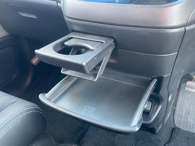 フリード＋ハイブリッド ハイブリッドＧ・ホンダセンシング　４ＷＤ　ハイブリッド　ドライブレコーダー　ＥＴＣ　バックカメラ　ナビ　両側電動スライドドア　オートクルーズコントロール　レーンアシスト　衝突被害軽減システム　オートライト　ＬＥＤヘッドランプ（36枚目）