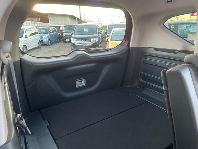 フリード＋ハイブリッド ハイブリッドＧ・ホンダセンシング　４ＷＤ　ハイブリッド　ドライブレコーダー　ＥＴＣ　バックカメラ　ナビ　両側電動スライドドア　オートクルーズコントロール　レーンアシスト　衝突被害軽減システム　オートライト　ＬＥＤヘッドランプ（53枚目）