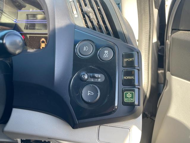 CR-Z α ETC バックカメラ ナビ TV オートクルーズコントロール CVT HID スマートキー アイドリングストップ 電動格納ミラー アルミホイール 盗難防止システム 衝突安全ボディ ABS ESC CD(8枚目)