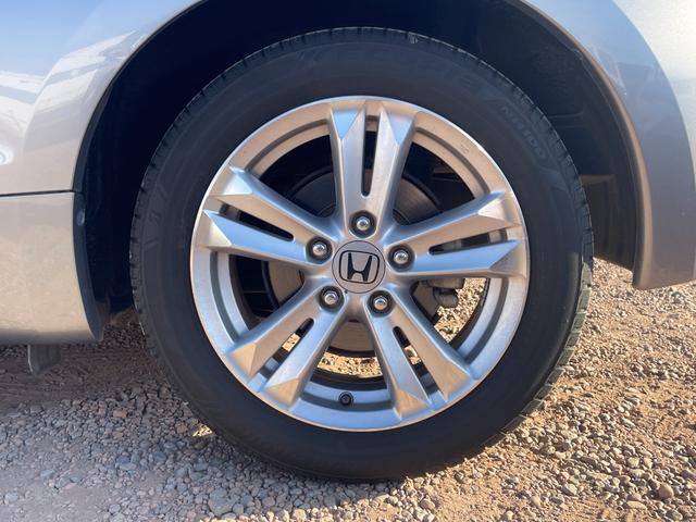 CR-Z α ETC バックカメラ ナビ TV オートクルーズコントロール CVT HID スマートキー アイドリングストップ 電動格納ミラー アルミホイール 盗難防止システム 衝突安全ボディ ABS ESC CD(32枚目)