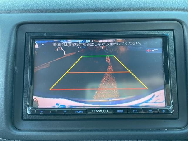 バックカメラも付いています。駐車の時に便利なのはもちろんの事、後方死角にいる子供たちに気が付くことができるので安心安全ですね