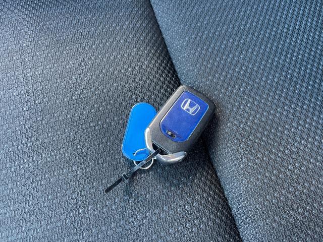 ご覧頂きまして誠に有難うございます！！是非ご来店して頂き、実際にご覧になって頂ければと思います。お客様からのご連絡をスタッフ一同、心よりお待ちしております