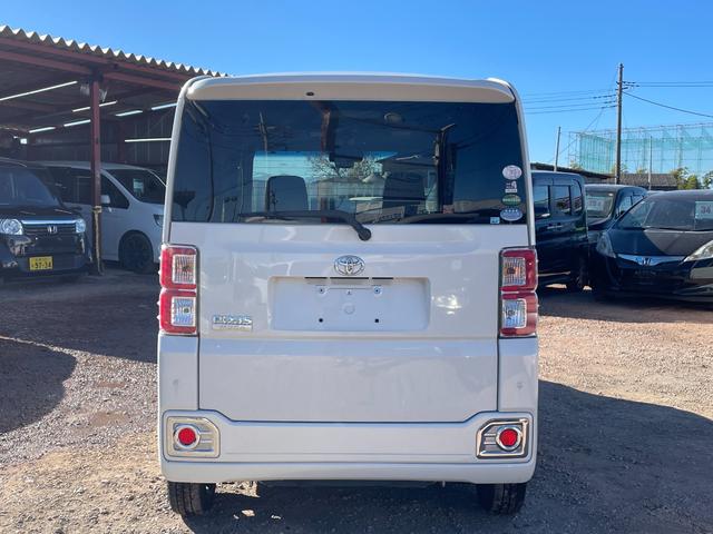 ピクシスメガ Ｇターボ　ＳＡＩＩ　ＥＴＣ　両側電動スライドドア　ナビ　ＴＶ　衝突被害軽減システム　オートライト　ＬＥＤヘッドランプ　スマートキー　アイドリングストップ　電動格納ミラー　ベンチシート　ターボ　ＣＶＴ　盗難防止システム（16枚目）