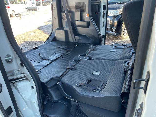 ピクシスメガ Ｇターボ　ＳＡＩＩ　ＥＴＣ　両側電動スライドドア　ナビ　ＴＶ　衝突被害軽減システム　オートライト　ＬＥＤヘッドランプ　スマートキー　アイドリングストップ　電動格納ミラー　ベンチシート　ターボ　ＣＶＴ　盗難防止システム（53枚目）