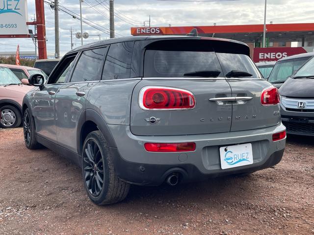 ＭＩＮＩ クーパー　クラブマン　バックカメラ　ナビ　オートクルーズコントロール　アルミホイール　スマートキー　アイドリングストップ　ターボ　ＡＴ　ＡＢＳ　ＥＳＣ　エアコン　パワーステアリング　パワーウィンドウ　運転席エアバッグ（17枚目）