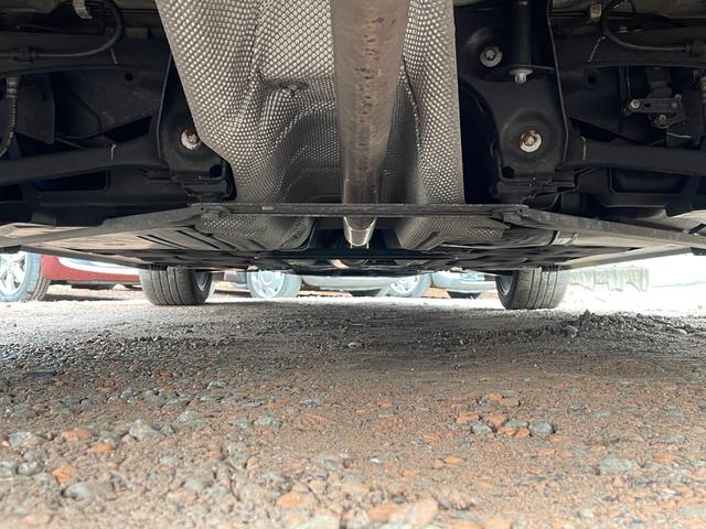 ＭＩＮＩ クーパー　クラブマン　バックカメラ　ナビ　オートクルーズコントロール　アルミホイール　スマートキー　アイドリングストップ　ターボ　ＡＴ　ＡＢＳ　ＥＳＣ　エアコン　パワーステアリング　パワーウィンドウ　運転席エアバッグ（26枚目）