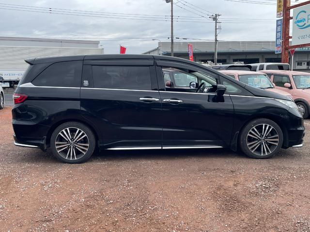 オデッセイ アブソルート・２０ｔｈアニバーサリー　ＥＴＣ　全周囲カメラ　ナビ　ＴＶ　オートクルーズコントロール　レーンアシスト　衝突被害軽減システム　両側電動スライドドア　オートライト　ＬＥＤヘッドランプ　スマートキー　アイドリングストップ（15枚目）