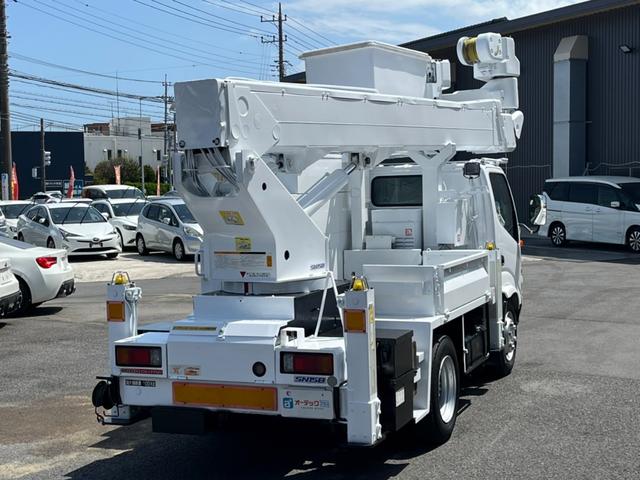 デュトロ 　高所作業車　アイチコーポレーション　ＳＮ１５Ｂモデル　電工仕様　サブバッテリータイプ　外装仕上げ済　地上高１４．６ｍ　ウインチ　油圧取り出し　サブブーム　絶縁バケット　絶縁ブーム　バックアイ　ＥＴＣ（3枚目）