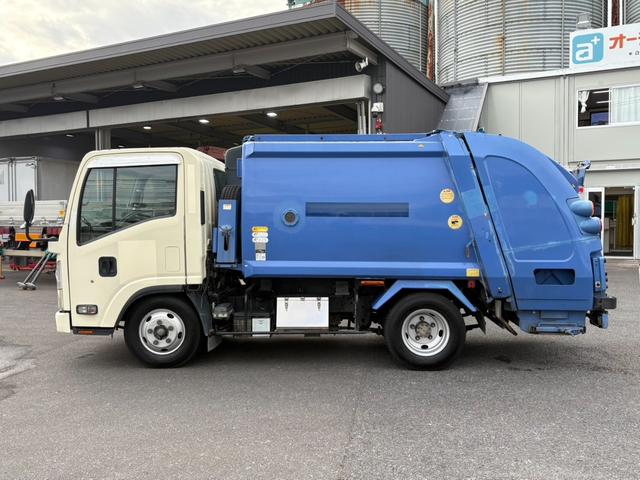 エルフトラック パッカー車　４．２立米　極東開発製プレス式パッカー　最大積載量２０００ｋｇ　左スライドドア　汚水タンク　ＬＥＤ電光掲示板　６速マニュアル（29枚目）