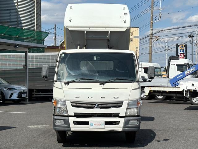 キャンター パッカー車　６．５立米　新明和製ボデー　巻き込み式パッカー　連続スイッチ　最大積載量３３００ｋｇ　汚水タンク　デュオニック２ペダル（ＡＴ限定運転可）（3枚目）