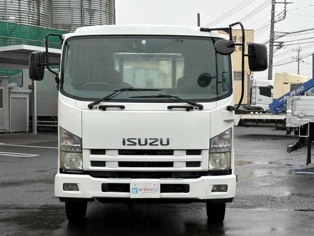 フォワード アームロール 新明和製アームロール ツインホイスト リアジャッキ CCA44-20モデル 外装仕上済 6速マニュアル 最大積載量3900kg 4HK1エンジン 190馬力(2枚目)