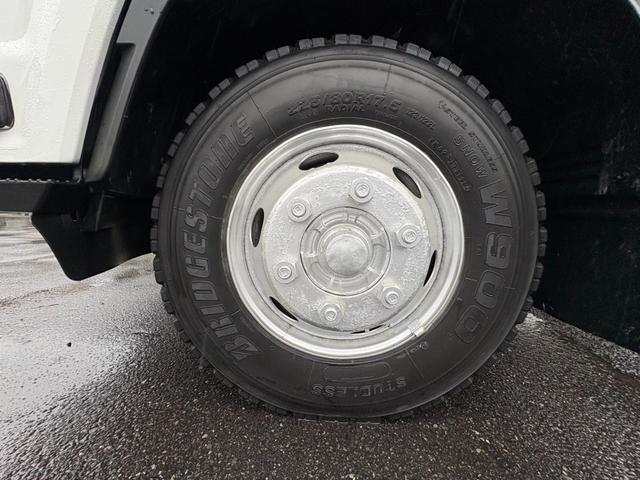 フォワード アームロール 新明和製アームロール ツインホイスト リアジャッキ CCA44-20モデル 外装仕上済 6速マニュアル 最大積載量3900kg 4HK1エンジン 190馬力(36枚目)