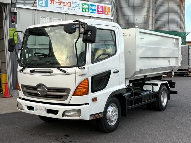 ヒノレンジャー アームロール ヒアブ製マルチリフト シングルホイスト 最大積載量4000kg 実走行10万キロ台 6速マニュアル コンテナサイズ:長さ352cm幅191cm高さ113cm コンテナメーカー:白川鉄工(24枚目)