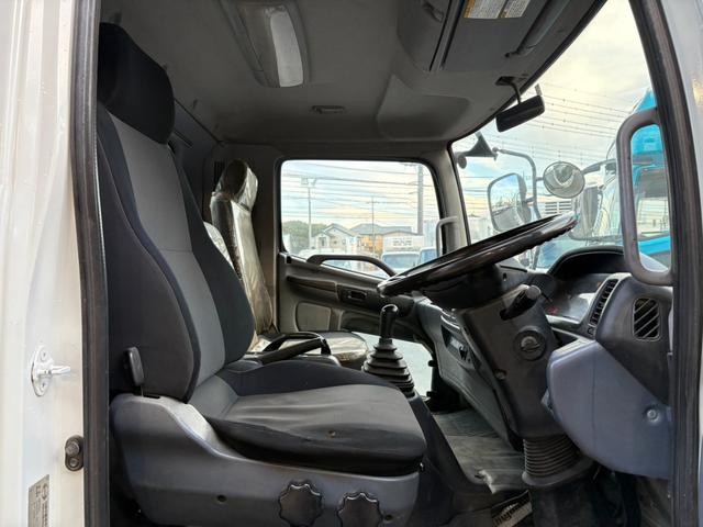 ヒノレンジャー アームロール ヒアブ製マルチリフト シングルホイスト 最大積載量4000kg 実走行10万キロ台 6速マニュアル コンテナサイズ:長さ352cm幅191cm高さ113cm コンテナメーカー:白川鉄工(57枚目)