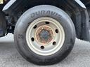 クレーン車　古河ユニック３段クレーン　ＵＲＵ２３３モデル　フックイン　床素材：木　最大積載量３５００ｋｇ　デュオニック２ペダル　ＡＴ限定免許で運転可能　４Ｐ１０エンジン１５０馬力（46枚目）