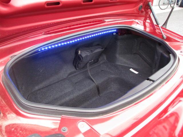 ロードスター Ｓスペシャルパッケージ　６速ＭＴ　ＧＴウイング　車高調　ロールバー　社外マフラー　社外ステアリング　スマートキー　社外サクションパイプ　マツコネナビ　Ｂｌｕｅｔｏｏｔｈ接続可能　バックカメラ　ＥＴＣ（17枚目）