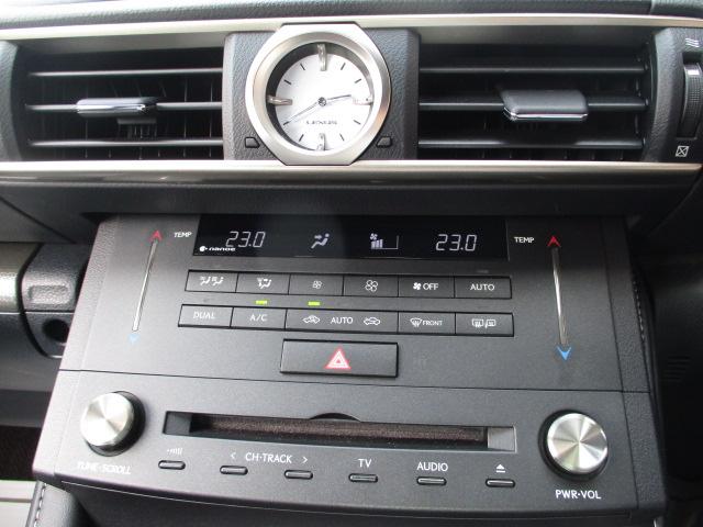 ＲＣ ＲＣ３００ｈ　Ｆスポーツ　ＴＲＤ　Ｆ　Ｓ　Ｒ　エアロパーツ　ＴＲＤマフラー　　カーボン調トランクスポイラー　ダウンサス　プリクラッシュ　ＡＣＣ　ＬＥＤヘッドライト　ナビ　ＴＶ　ＢＴ　Ｂカメラ　革　ヒーター　ベンチレーション（15枚目）