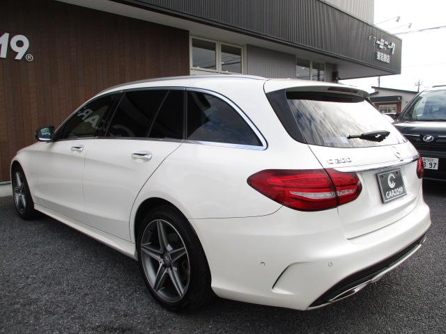 Ｃクラスステーションワゴン Ｃ２００　ステーションワゴン　スポーツ本革仕様　キーレスゴー　本革使用　レーダーセーフティパッケージ　ＬＥＤインテリジェントシステム　ＡＭＧスタイリングパッケージ　ＬＥＤインテリジェントライトシステム　パワーバックドア　　サブコン　カーボンカバー（7枚目）
