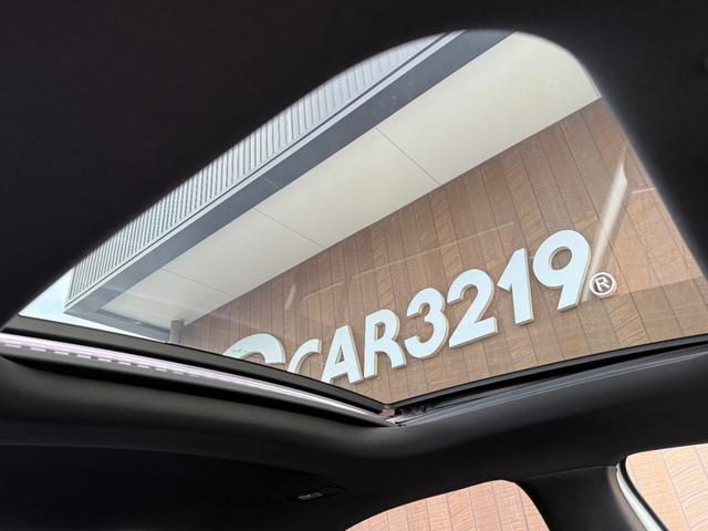 Ａクラスセダン Ａ２５０　４マチックセダン　ＡＭＧライン　パノラマスライディングルーフ／全周囲カメラ／ヘッドアップディスプレイ／ブラインドスポット／レーダークルーズ／ワイヤレス充電／内装ブラック　アドバンスＰＫＧ　レーダーセーフティＰＫＧ　ナビゲーションＰＫ（7枚目）